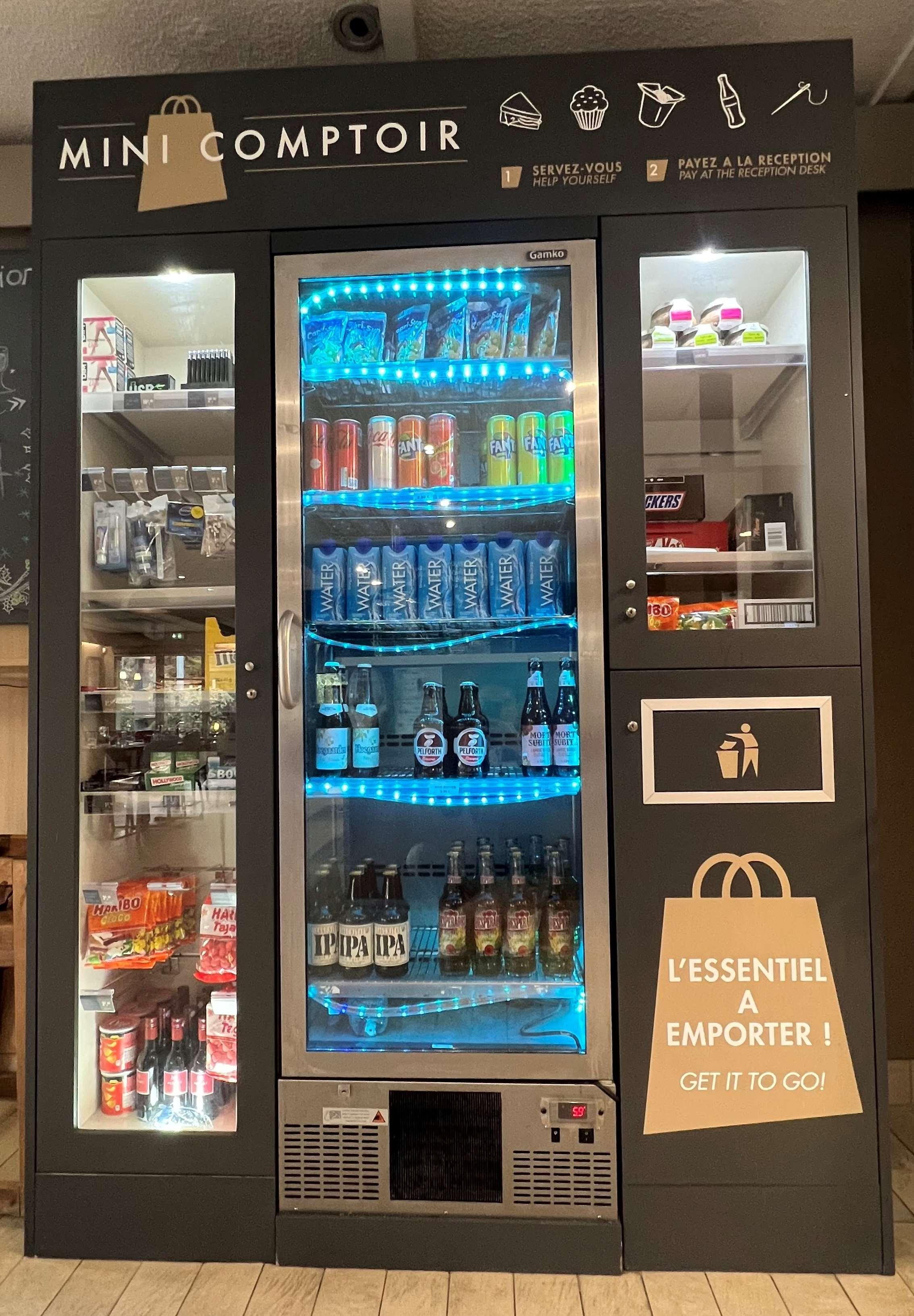 钟楼波尔多南格拉迪南塔伦斯酒店 格拉迪尼昂 外观 照片